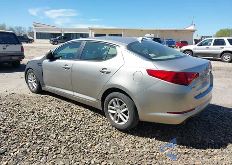 2013 Kia Optima Lx z USA, uszkodzony, nr VIN 5XXGM4A78DG174862